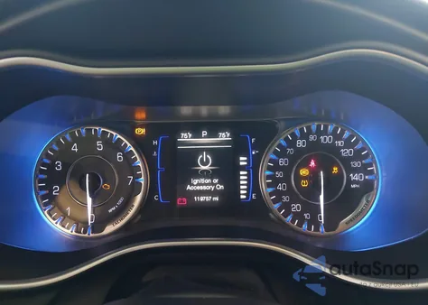 2015 Chrysler 200 Limited из США, поврежденный, VIN 1C3CCCAB3FN521705